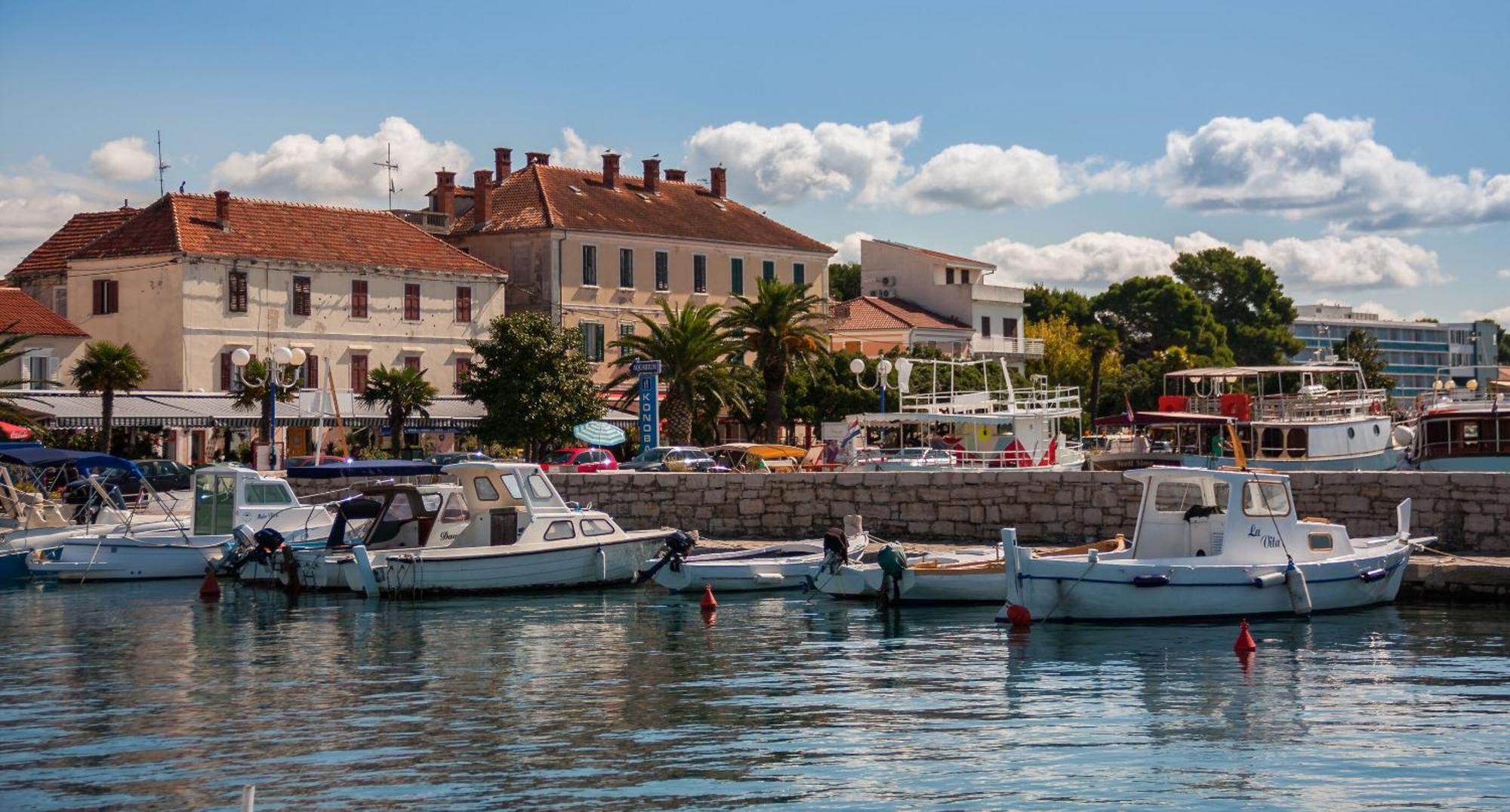 Apartment Adria Biograd Na Moru Exteriör bild