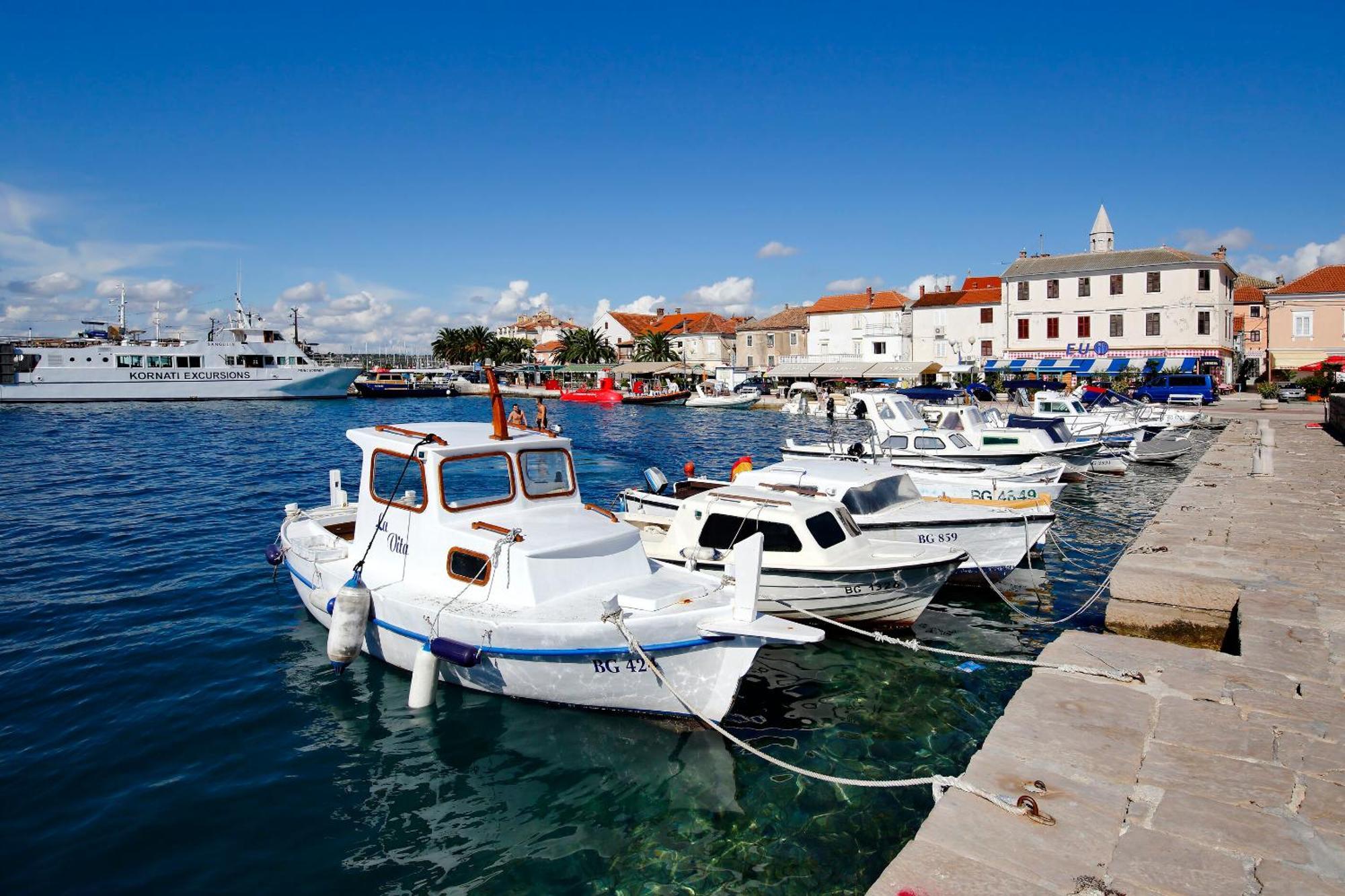 Apartment Adria Biograd Na Moru Exteriör bild